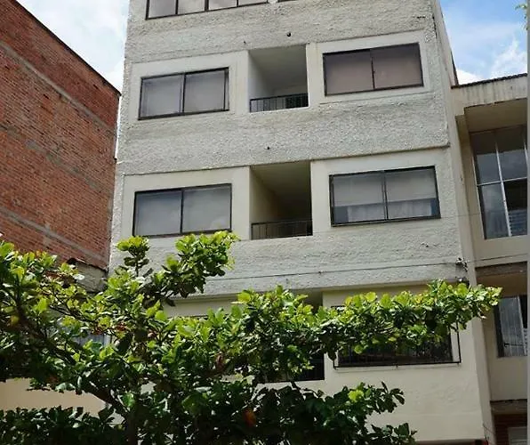 Habita Estudios Laureles Medellín